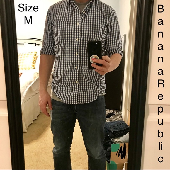 Banana Republic (M) soft wash tailored slim fit - Picture 1 of 4